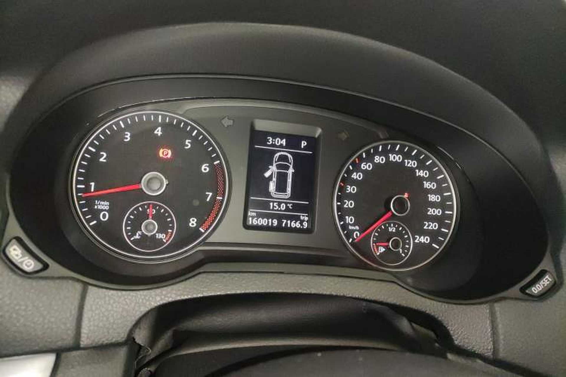 Used Volkswagen Sharan 2016 380TSI Comfort Edition 7-Seater Instrument Cluster