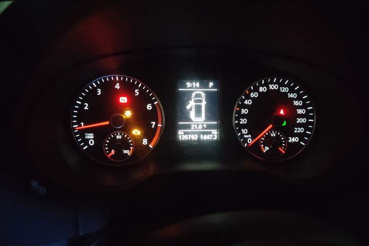 Used Volkswagen Sharan 2016 380TSI Comfort Edition 7-Seater Instrument Cluster