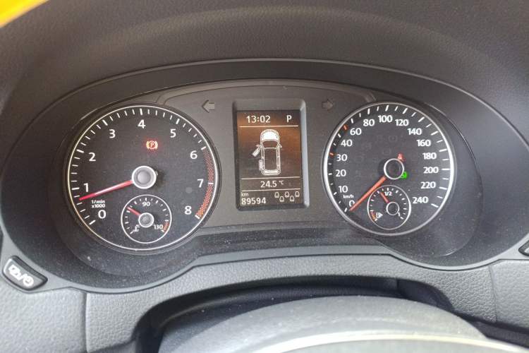 Used Volkswagen Sharan 2016 280TSI Enjoyment Model 7-Seater Instrument Cluster