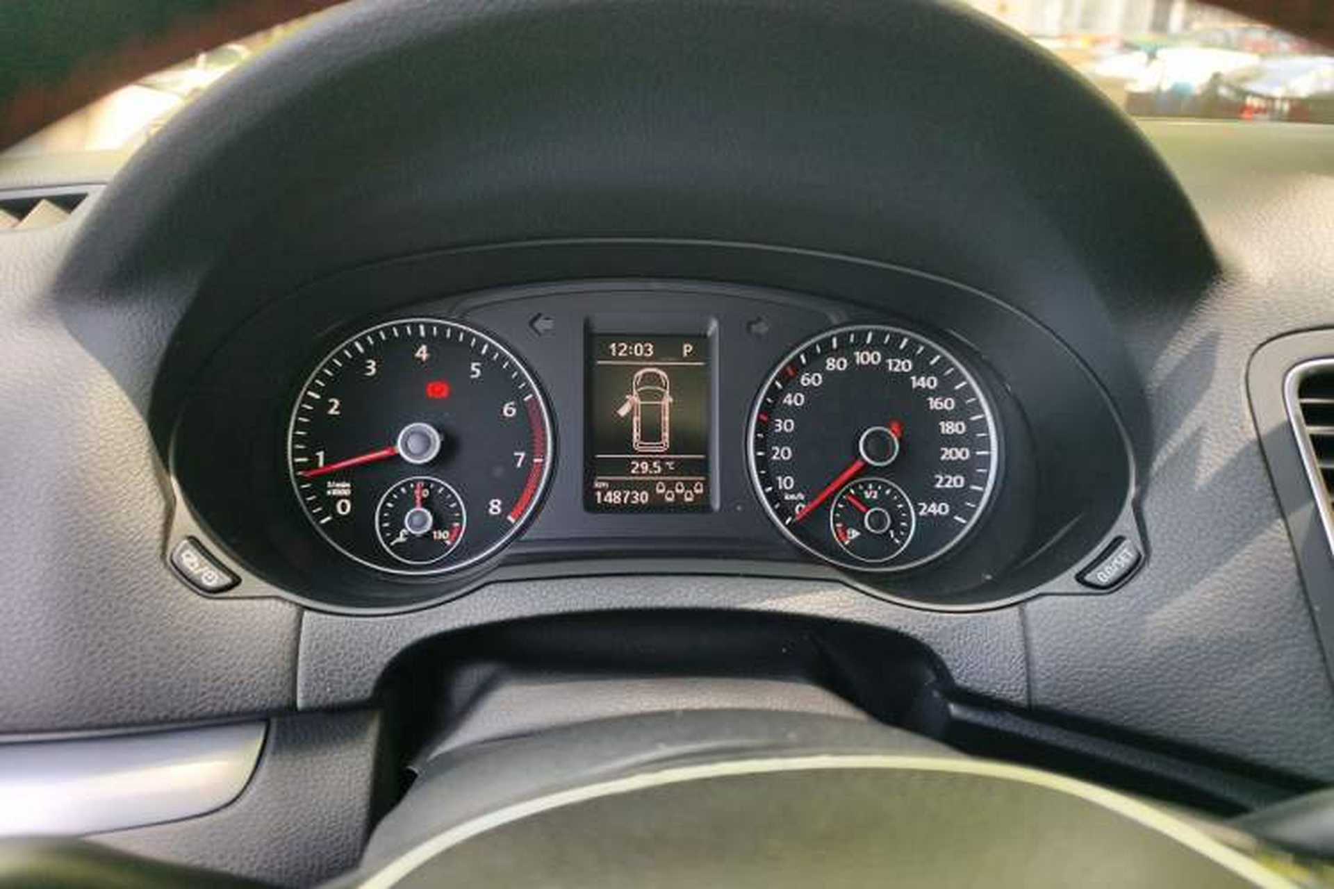 Used Volkswagen Sharan 2016 380TSI Comfort Edition 7-Seater Instrument Cluster