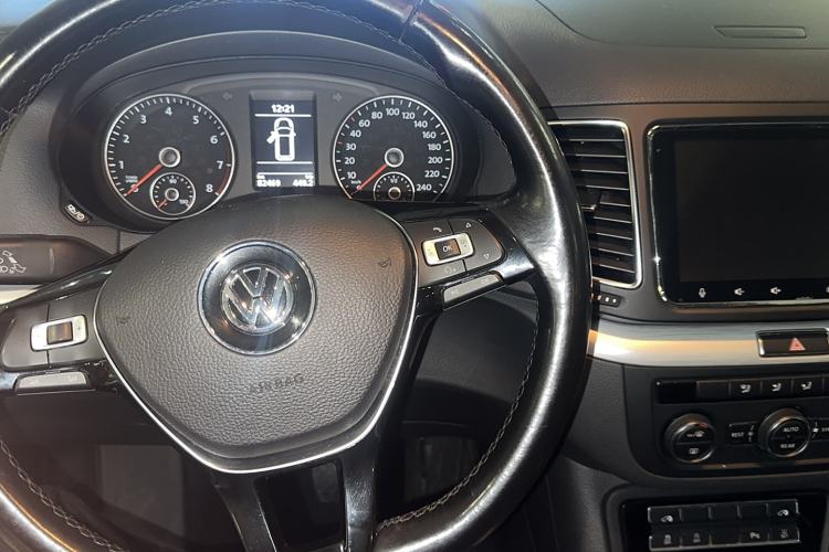 Used Volkswagen Sharan 2016 380TSI Comfort Edition 7-Seater Interior 3