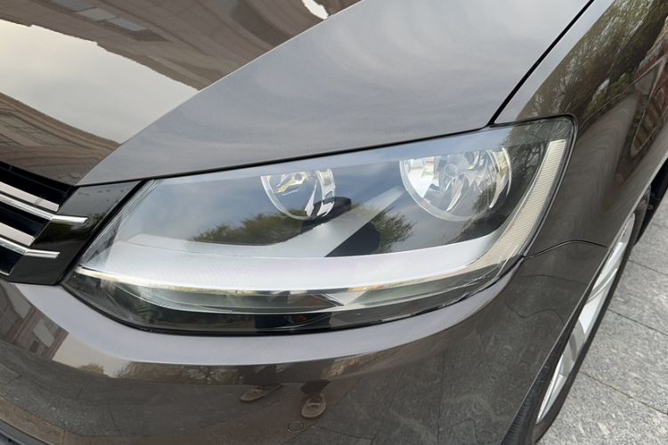Used Volkswagen Sharan 2016 380TSI Comfort Edition 7-Seater Left Front Headlight