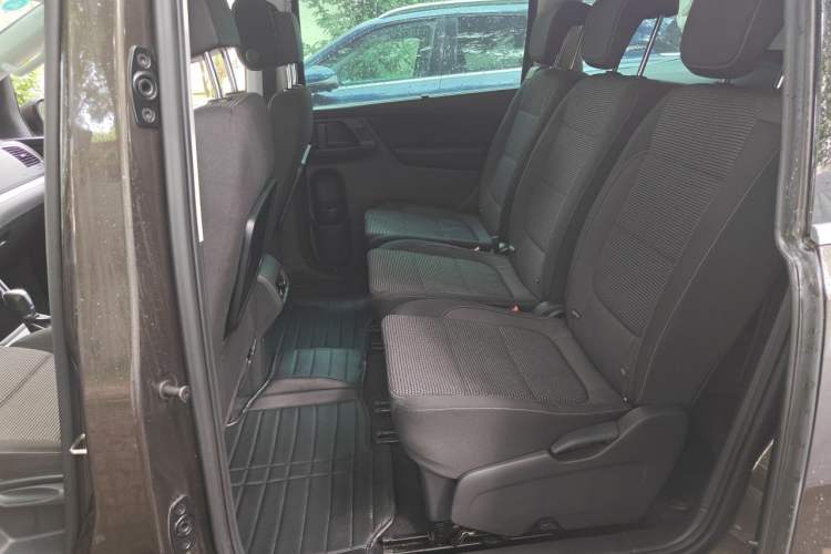 Used Volkswagen Sharan 2016 380TSI Comfort Edition 7-Seater Left Rear Seat