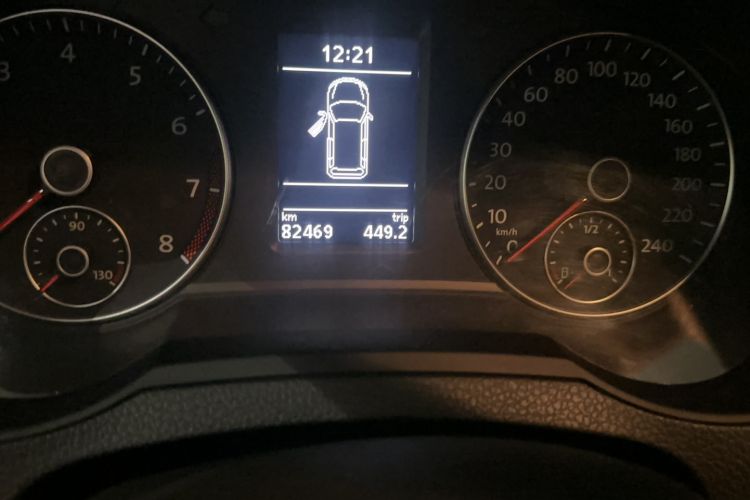 Used Volkswagen Sharan 2016 380TSI Comfort Edition 7-Seater Odometer Close Up
