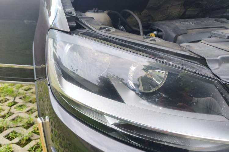 Used Volkswagen Sharan 2016 380TSI Comfort Edition 7-Seater Right Front Headlight