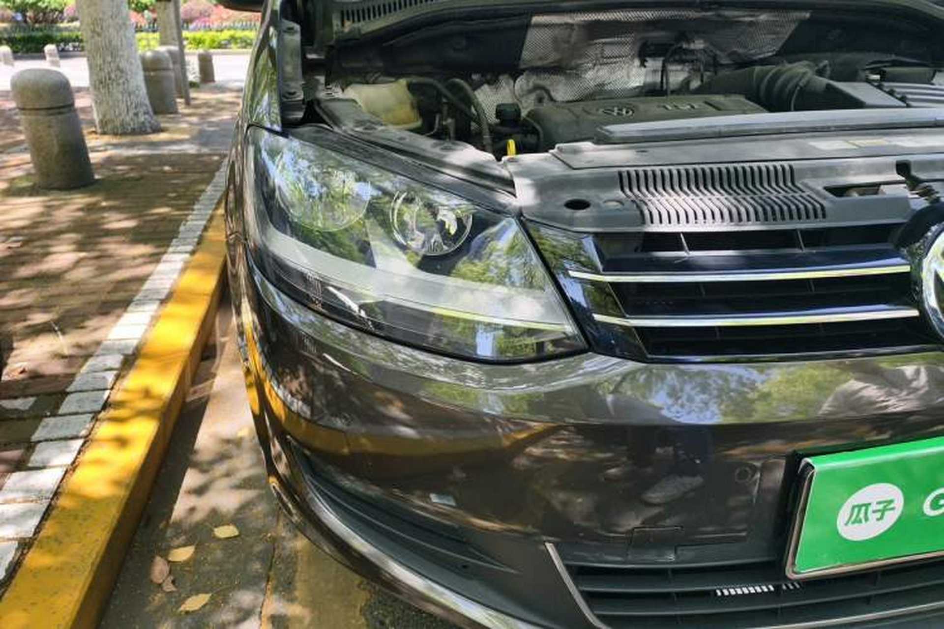 Used Volkswagen Sharan 2016 380TSI Comfort Edition 7-Seater Right Front Headlight