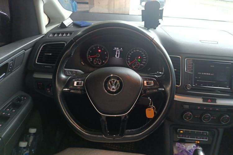 Used Volkswagen Sharan 2016 380TSI Comfort Edition 7-Seater Steering Wheel