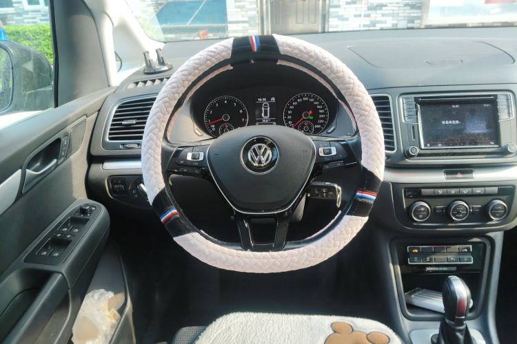 Used Volkswagen Sharan 2016 380TSI Comfort Edition 7-Seater Steering Wheel