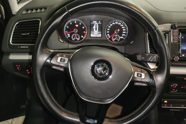 Used Volkswagen Sharan 2016 380TSI Comfort Edition 7-Seater Steering Wheel