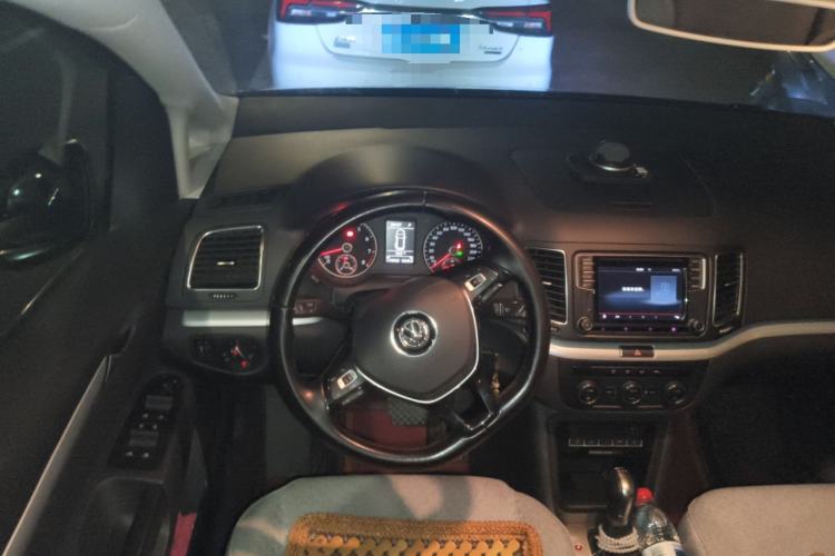 Used Volkswagen Sharan 2016 280TSI Enjoyment Model 7-Seater Steering Wheel