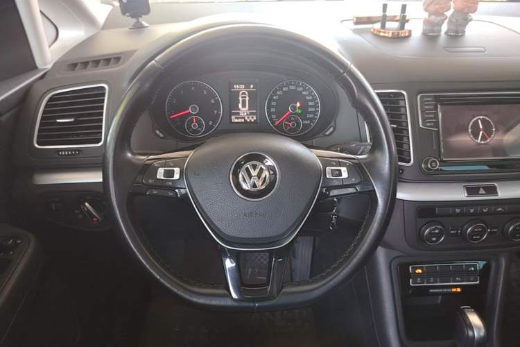 Used Volkswagen Sharan 2016 380TSI Comfort Edition 7-Seater Steering Wheel