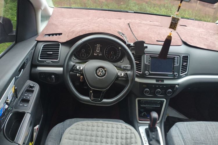 Used Volkswagen Sharan 2016 380TSI Comfort Edition 7-Seater Steering Wheel