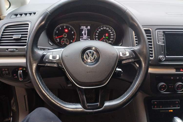 Used Volkswagen Sharan 2016 380TSI Comfort Edition 7-Seater Steering Wheel