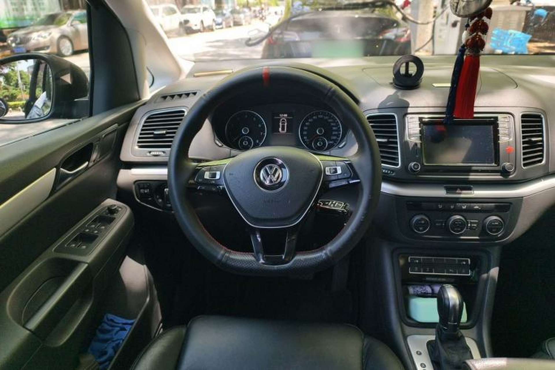 Used Volkswagen Sharan 2016 380TSI Comfort Edition 7-Seater Steering Wheel