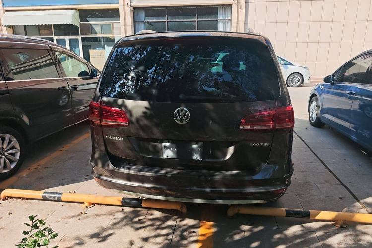 Used Volkswagen Sharan 2016 380TSI Comfort Edition 7-Seater Exterior 4