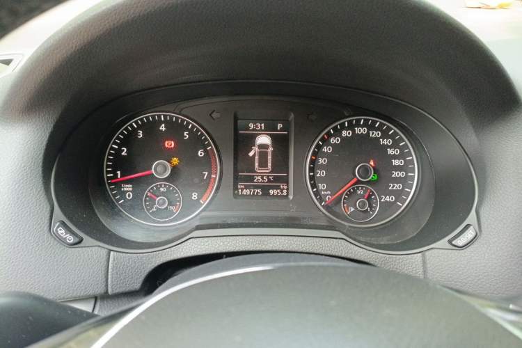 Used Volkswagen Sharan 2016 380TSI Comfort Edition 7-Seater Instrument Cluster