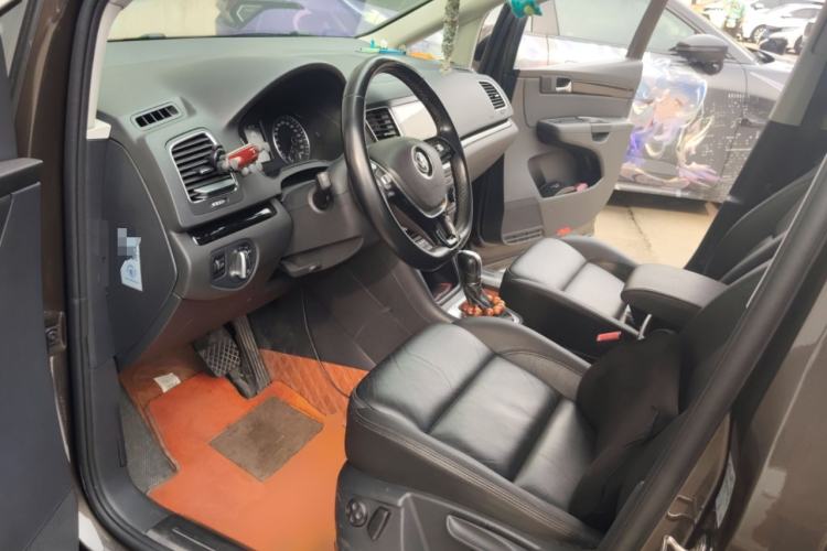 Used Volkswagen Sharan 2016 380TSI Luxury 7-Seater Left Front Seat