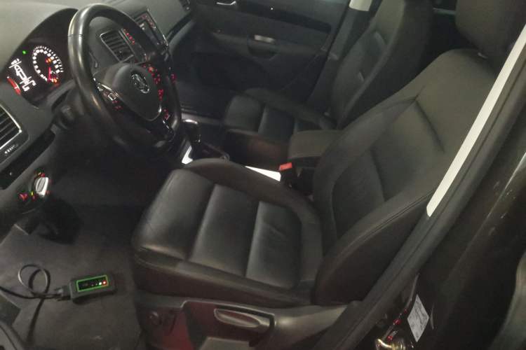 Used Volkswagen Sharan 2016 380TSI Luxury 7-Seater Left Front Seat