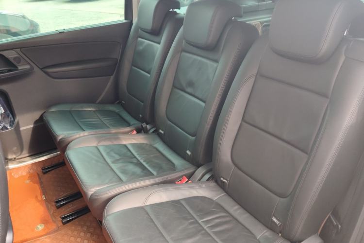 Used Volkswagen Sharan 2016 380TSI Luxury 7-Seater Left Rear Seat