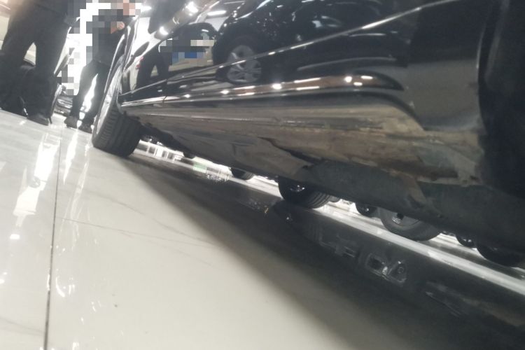 Used Volkswagen Sharan 2016 380TSI Luxury 7-Seater Left Side Sill