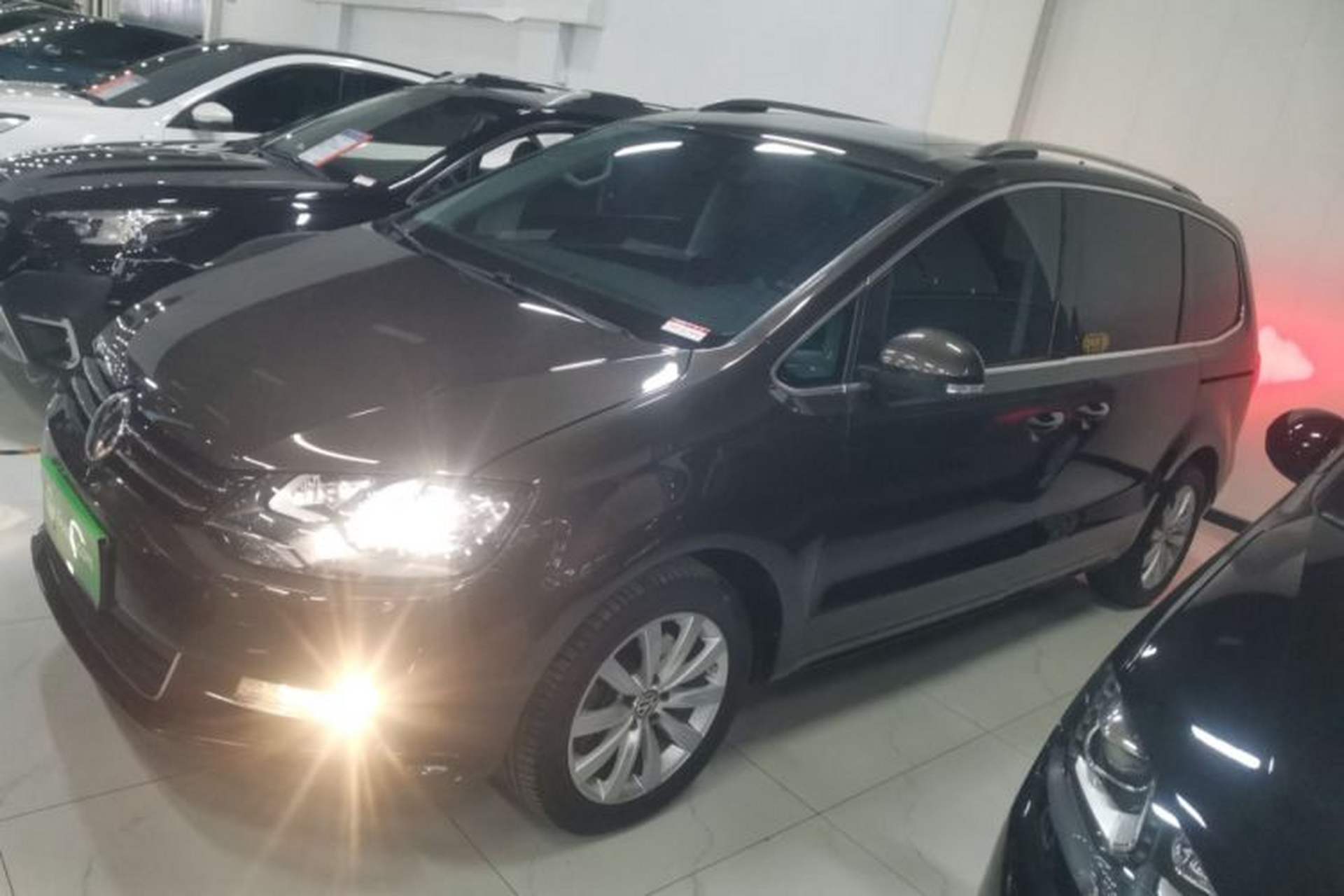 Used Volkswagen Sharan 2016 380TSI Luxury 7-Seater Left Side