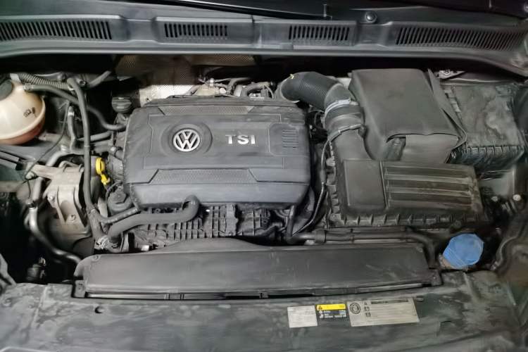 Used Volkswagen Sharan 2016 380TSI Comfort Edition 7-Seater Engine Bay