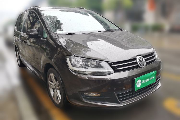Used Volkswagen Sharan 2016 380TSI Comfort Edition 7-Seater Front Right 45 Deg