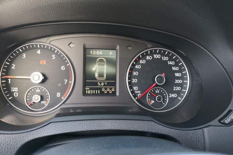 Used Volkswagen Sharan 2016 380TSI Comfort Edition 7-Seater Instrument Cluster