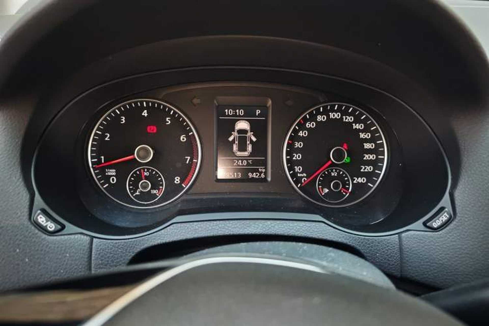 Used Volkswagen Sharan 2016 380TSI Comfort Edition 7-Seater Instrument Cluster