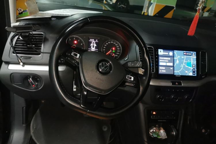 Used Volkswagen Sharan 2016 380TSI Comfort Edition 7-Seater Steering Wheel