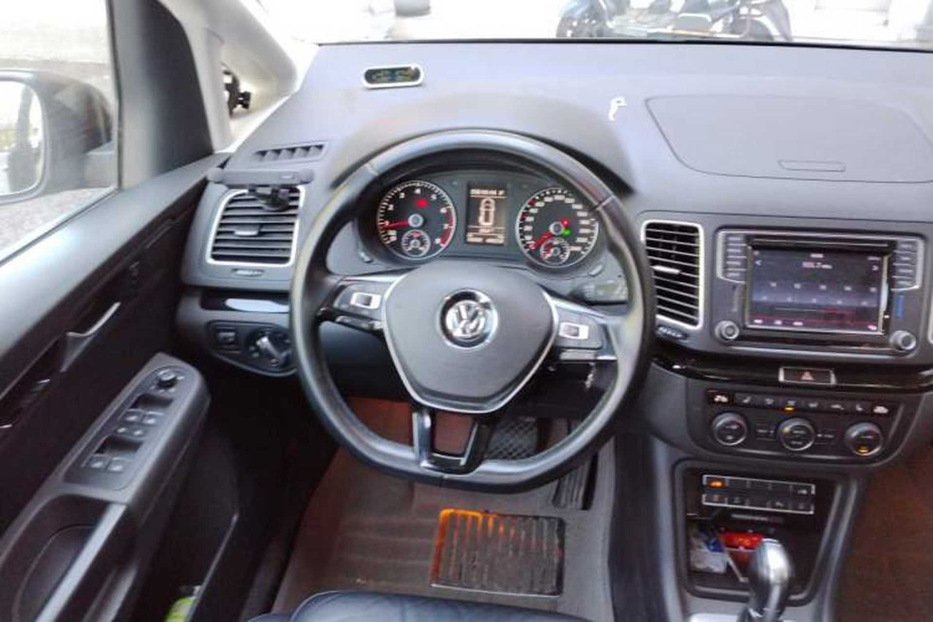 Used Volkswagen Sharan 2016 380TSI Luxury 7-Seater Steering Wheel