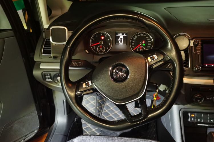 Used Volkswagen Sharan 2016 380TSI Comfort Edition 7-Seater Steering Wheel