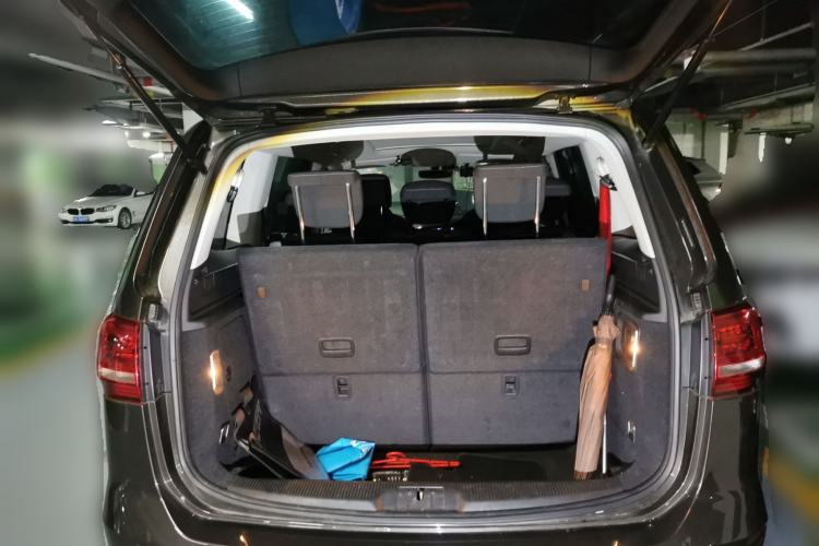 Used Volkswagen Sharan 2016 380TSI Comfort Edition 7-Seater Trunk