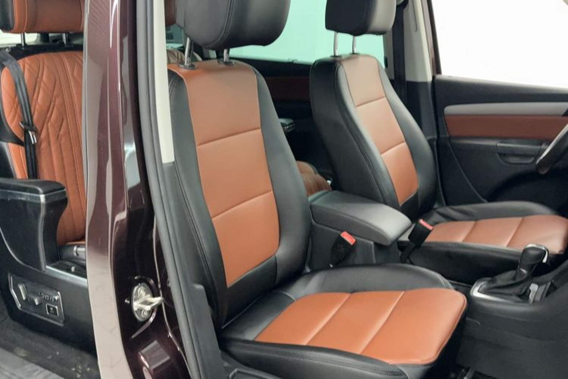 Used Volkswagen Sharan 2016 380TSI Comfort Edition 7-Seater Right Front Seat