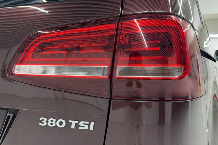 Used Volkswagen Sharan 2016 380TSI Comfort Edition 7-Seater Right Rear Taillight