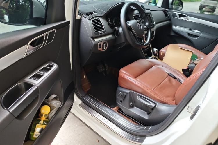 Used Volkswagen Sharan 2016 380TSI Comfort Edition 7-Seater Driver Seat