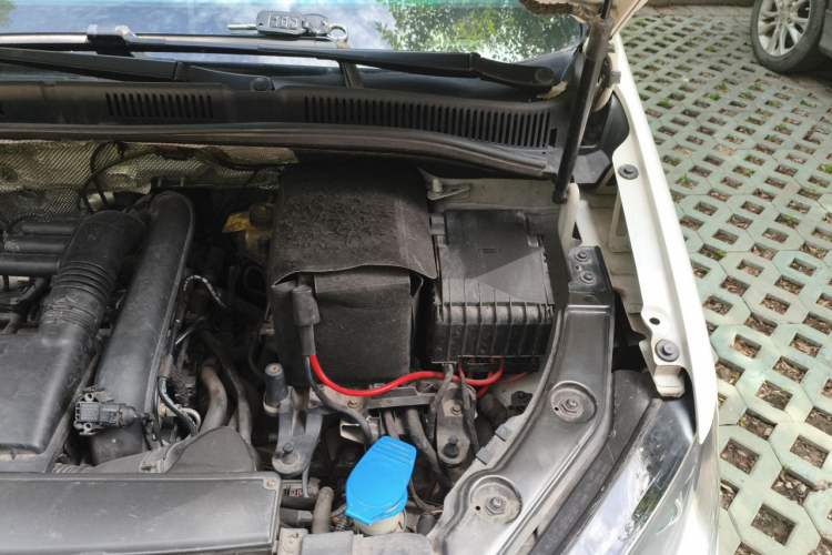 Used Volkswagen Sharan 2016 280TSI Enjoyment Model 7-Seater Engine Bay Left