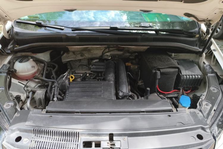 Used Volkswagen Sharan 2016 280TSI Enjoyment Model 7-Seater Engine Bay