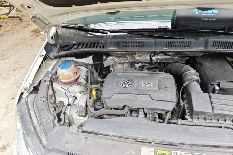Used Volkswagen Sharan 2016 380TSI Comfort Edition 7-Seater Engine Bay Right