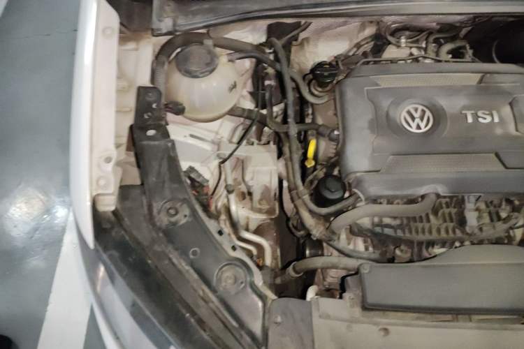 Used Volkswagen Sharan 2016 380TSI Comfort Edition 7-Seater Engine Bay Right