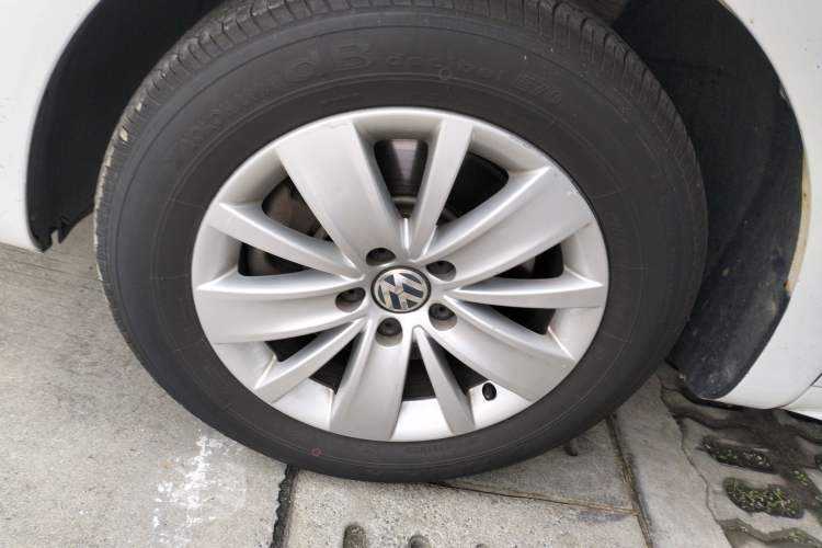 Used Volkswagen Sharan 2016 280TSI Enjoyment Model 7-Seater Exterior 4