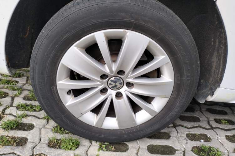 Used Volkswagen Sharan 2016 280TSI Enjoyment Model 7-Seater Exterior 5