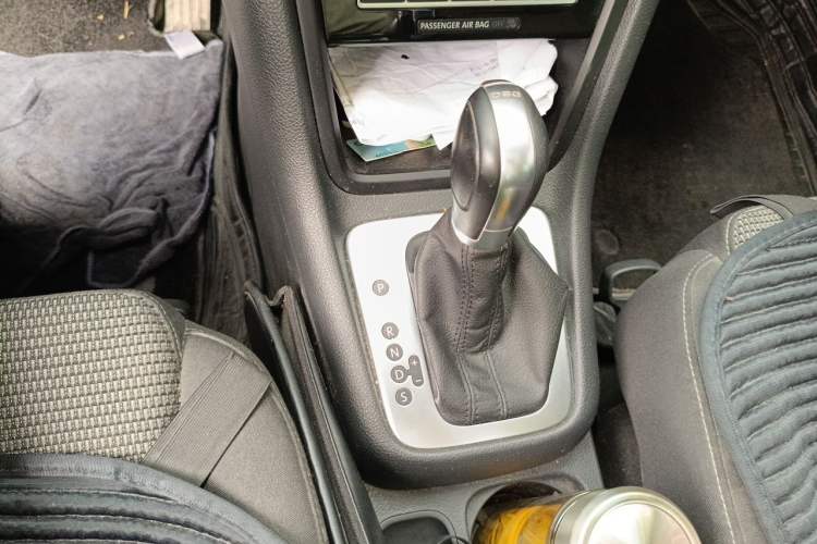 Used Volkswagen Sharan 2016 380TSI Comfort Edition 7-Seater Gear Lever