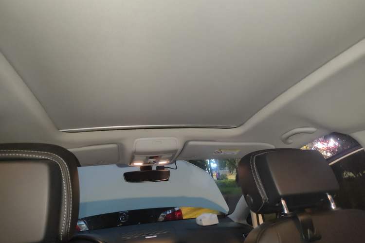 Used Volkswagen Sharan 2016 380TSI Comfort Edition 7-Seater Headliner