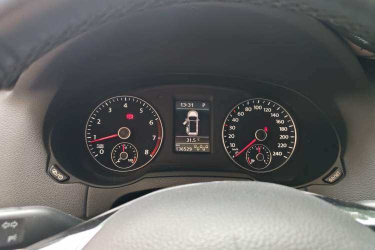 Used Volkswagen Sharan 2016 380TSI Comfort Edition 7-Seater Instrument Cluster