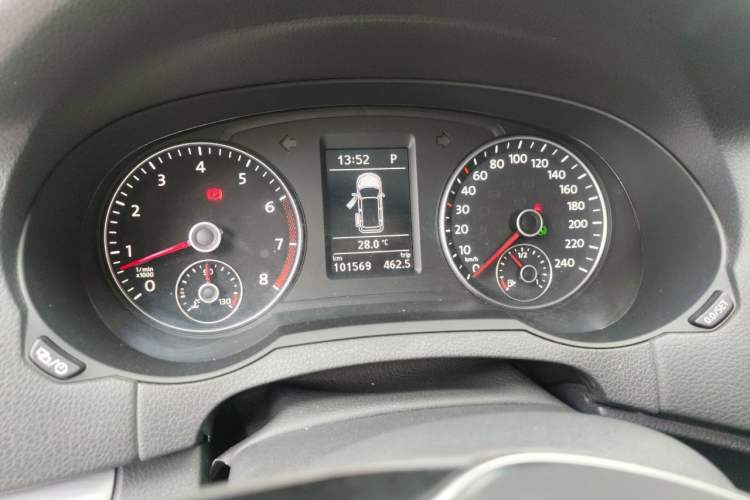 Used Volkswagen Sharan 2016 380TSI Comfort Edition 7-Seater Instrument Cluster