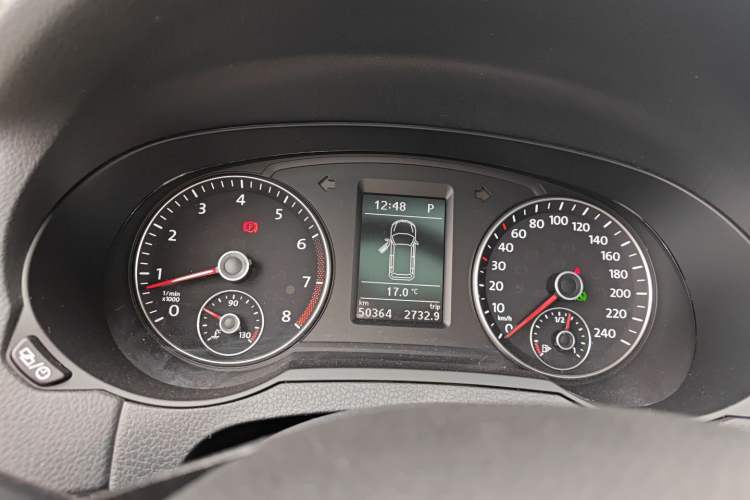 Used Volkswagen Sharan 2016 380TSI Comfort Edition 7-Seater Instrument Cluster
