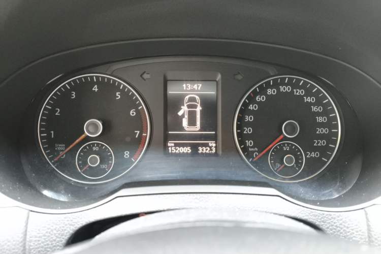 Used Volkswagen Sharan 2016 280TSI Enjoyment Model 7-Seater Instrument Cluster