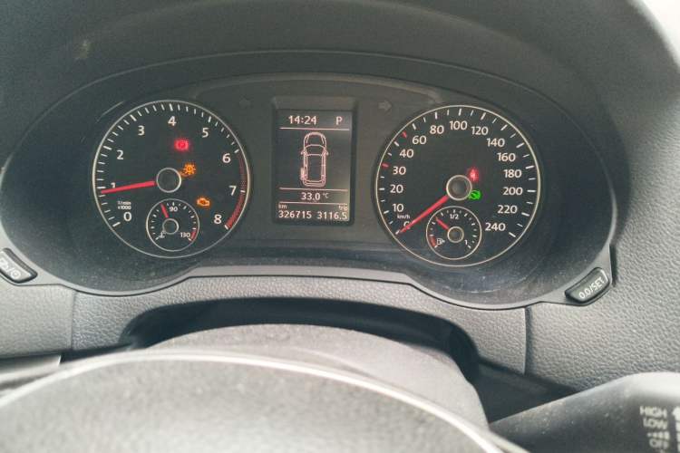 Used Volkswagen Sharan 2016 280TSI Enjoyment Model 7-Seater Instrument Cluster