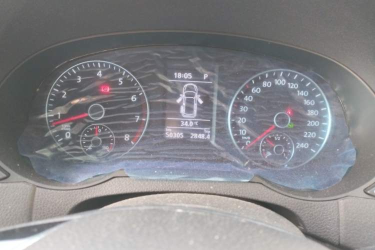 Used Volkswagen Sharan 2016 380TSI Comfort Edition 7-Seater Instrument Cluster